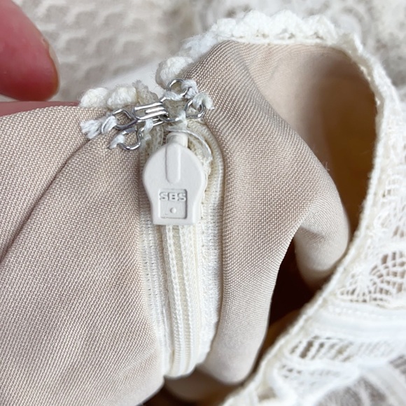 GREYLIN for REVOLVE Lua Lace Halter Dress NWOT - Picture 10 of 16